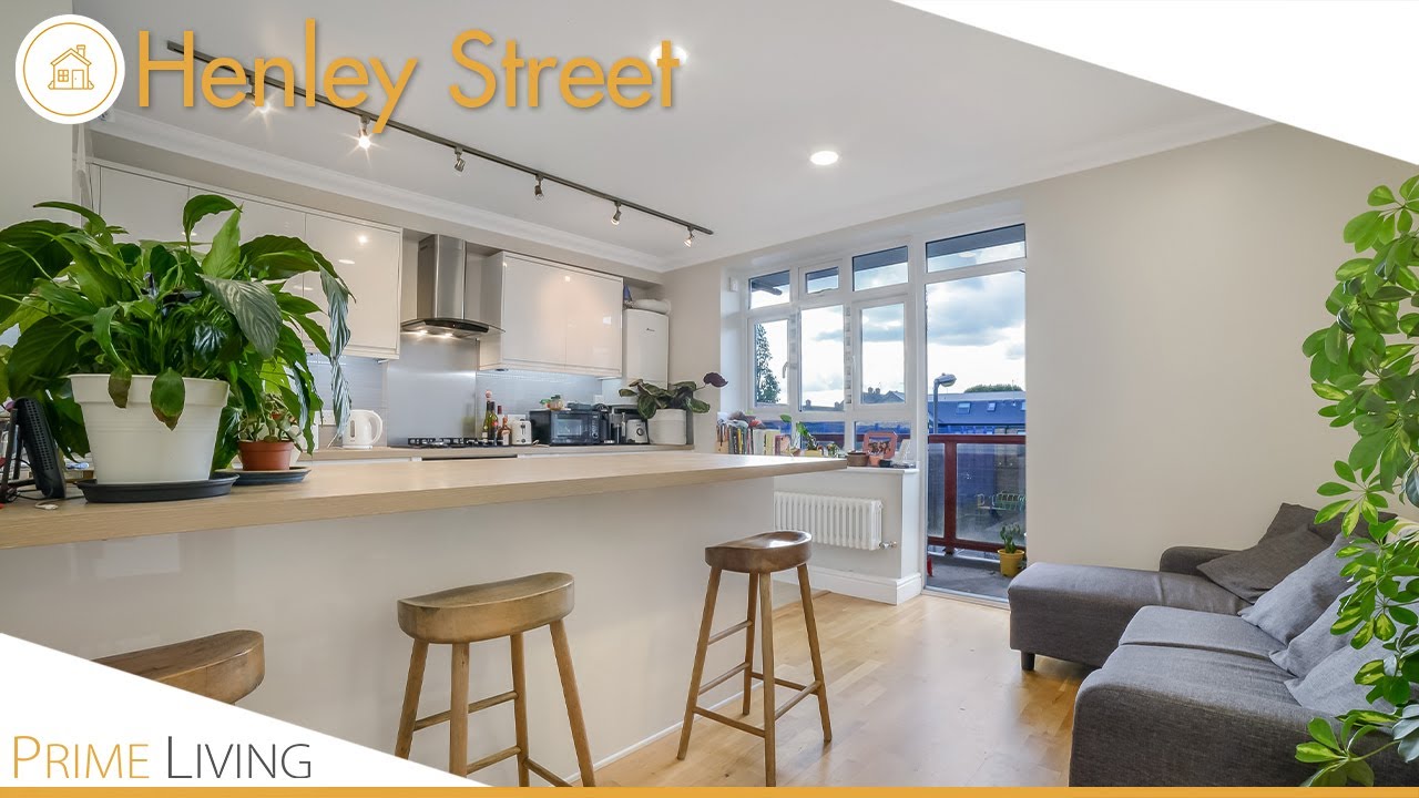 Exquisite 4 Bed Flat in Battersea | Prime Living