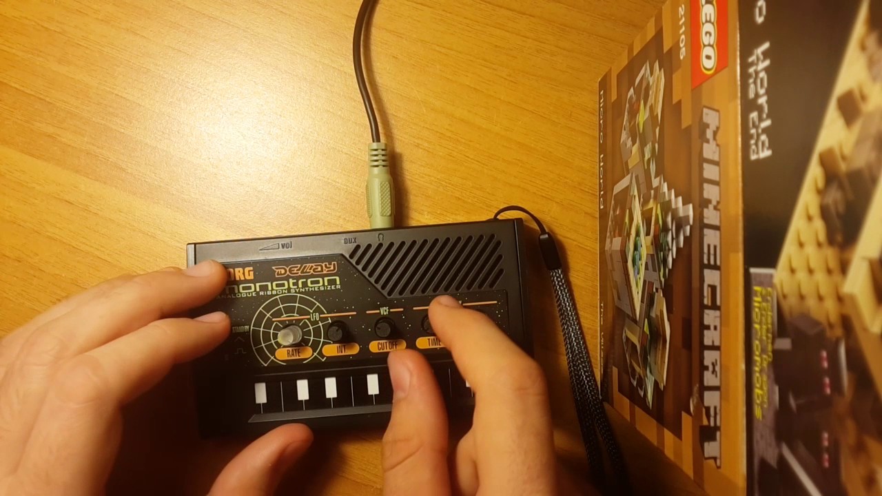 Korg Monotron delay demo