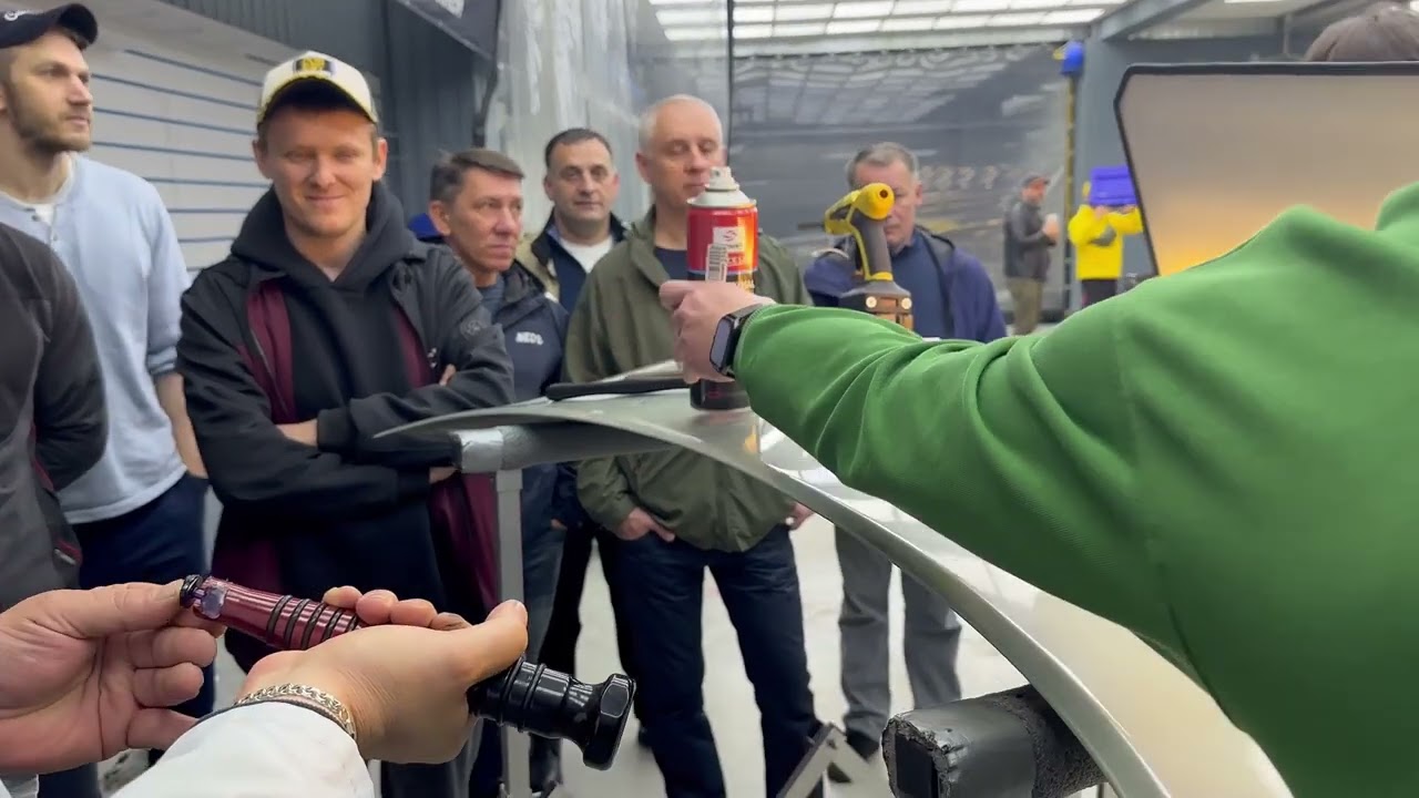 Однорукий обратный молоток PDR/БУВ от MIDIAR (удаление вмятин) на выставке 2023 г. + холодный клей