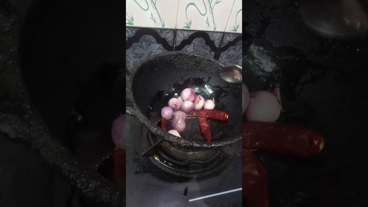 Kerala Style Chammanthi Recipe | Traditional Coconut Chammanthi | YRB Vlogs