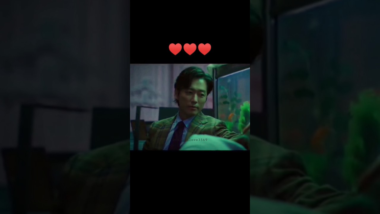 the way he staring at her 😍❤️ #onedollarlawyer Ep4 #kimjieun #choidaehoon #kdrama #ytshorts #viral