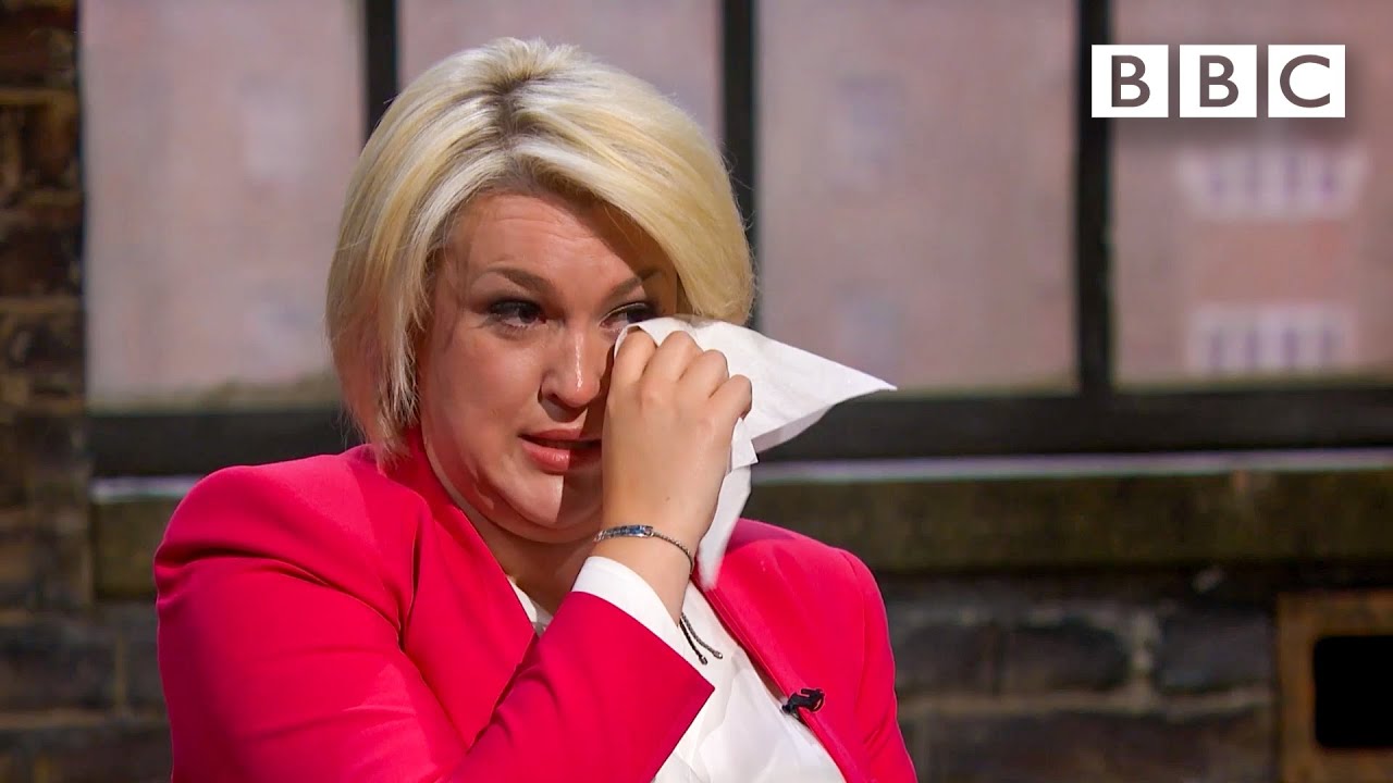 DRAGONS IN TEARS over kid&rsquo;s clothing pitch 🐉🔥 Dragons&rsquo; Den - BBC