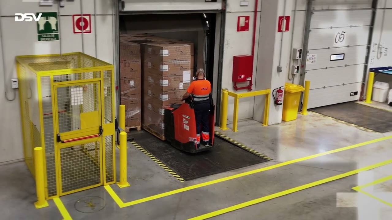 Логистические решения DSV Logisalud (английские субтитры)