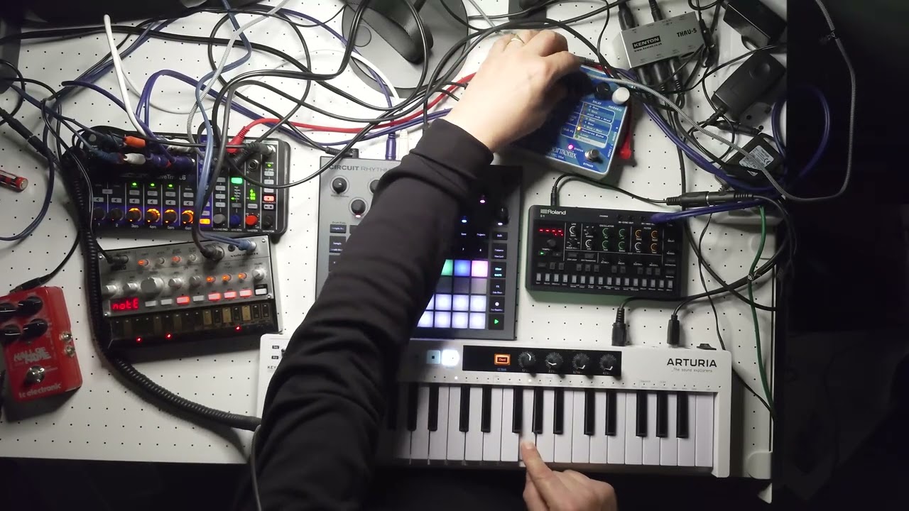 JAMuary 2026 / Day 13 / Infernal Exploration / #JAMuary2026 / Electronic Jam