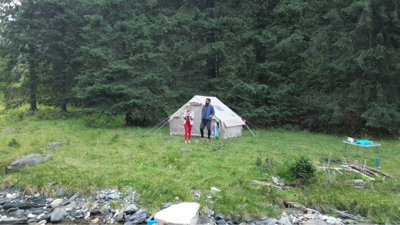Camping și Natură Sălbatică în Munții Făgăraș