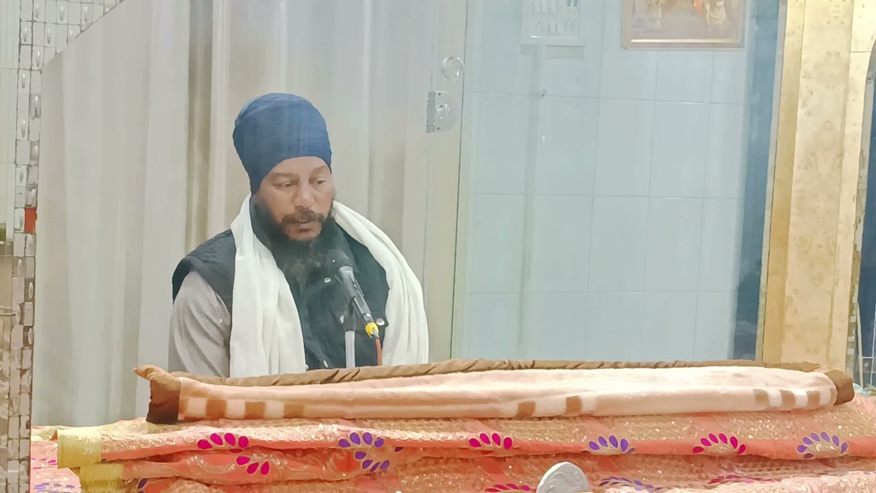 ਸਾਰਾ ਸੰਸਾਰ ਪ੍ਰਭੂ ਦੇ ਪ੍ਰਭਾਵ ਹੇਠ ਹੈ ਪ੍ਰਭੂ ਆਪ ਡਰ ਤੋ ਰੈਹਤ ਹੈ 