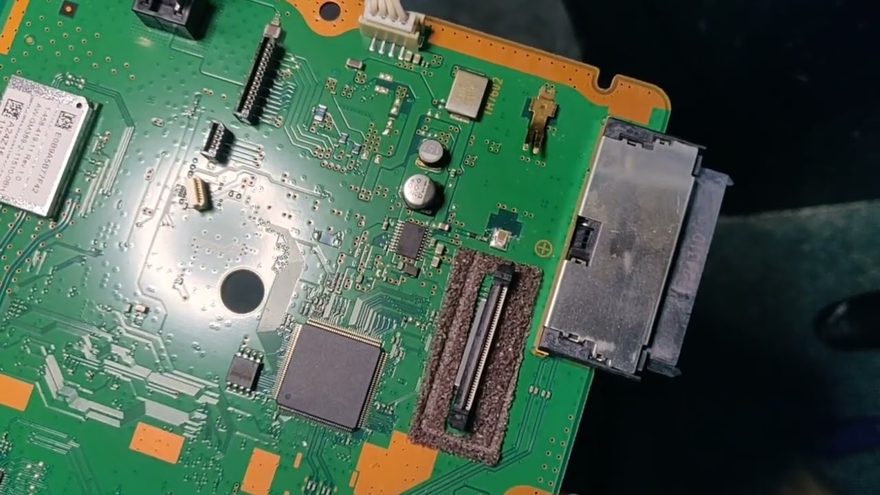 trying to fix PS3 with Error 8002f1f9 taking off wifi module(part3)