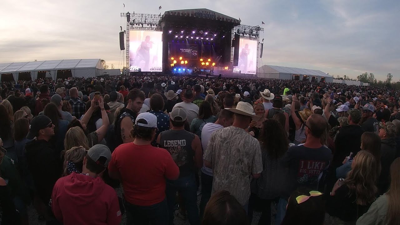 Brantly gilbert, rock the country, Ashland ky,2024.