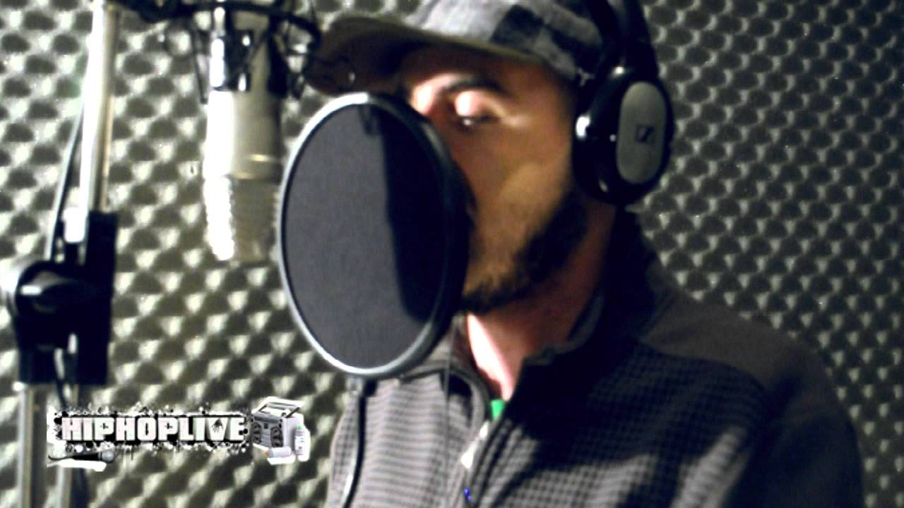 Aforic a.k.a. Emil Teleaga - Freestyle @ HipHopLive