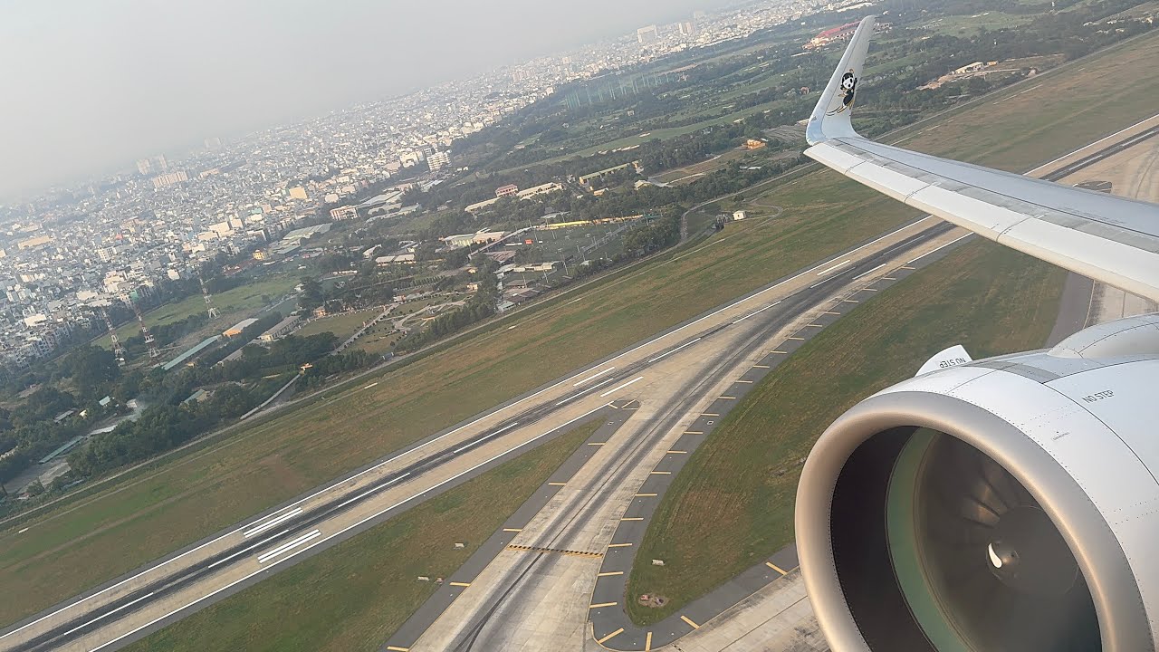 [A321NEO ROAR] Scoot Airbus A321-271NX Takeoff from SGN