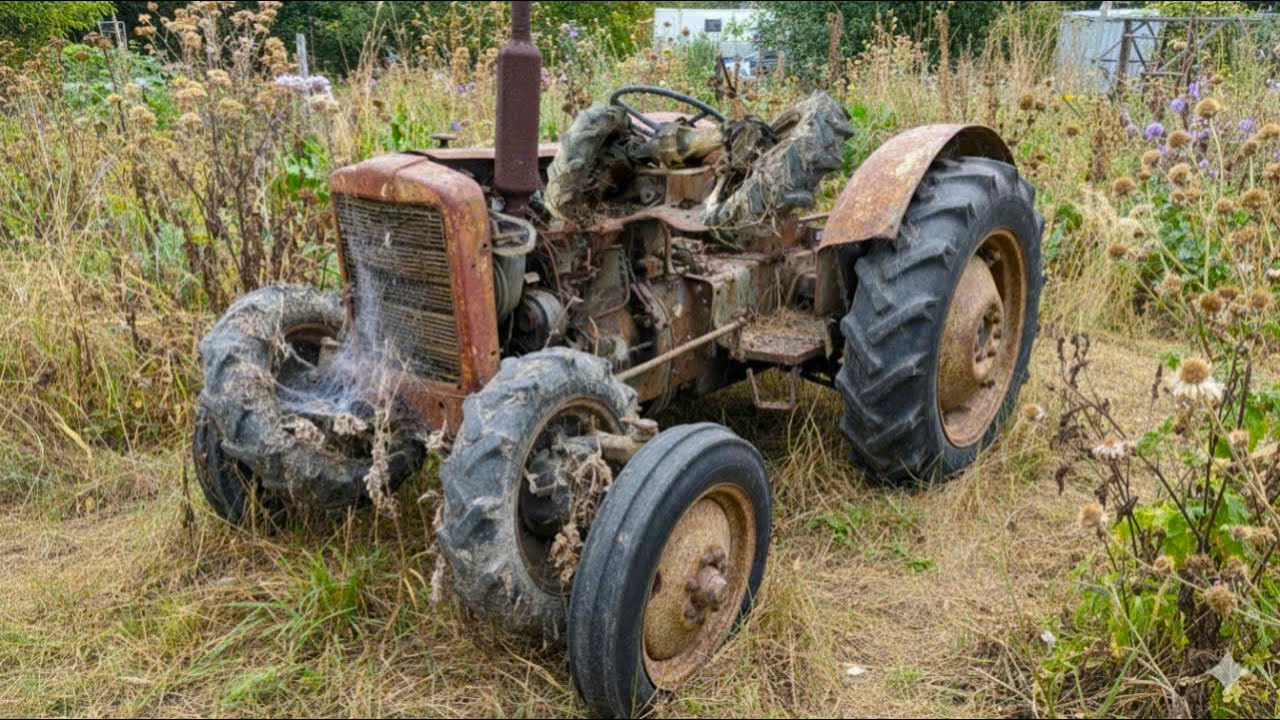 Emergency repair of heavily rusted tractor // Broken rear axle