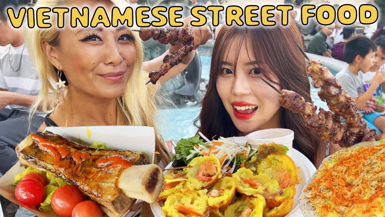 VIETNAMESE STREET FOOD at Westminster Asian Garden Night Market Food Vlog ft. @RainaHuang