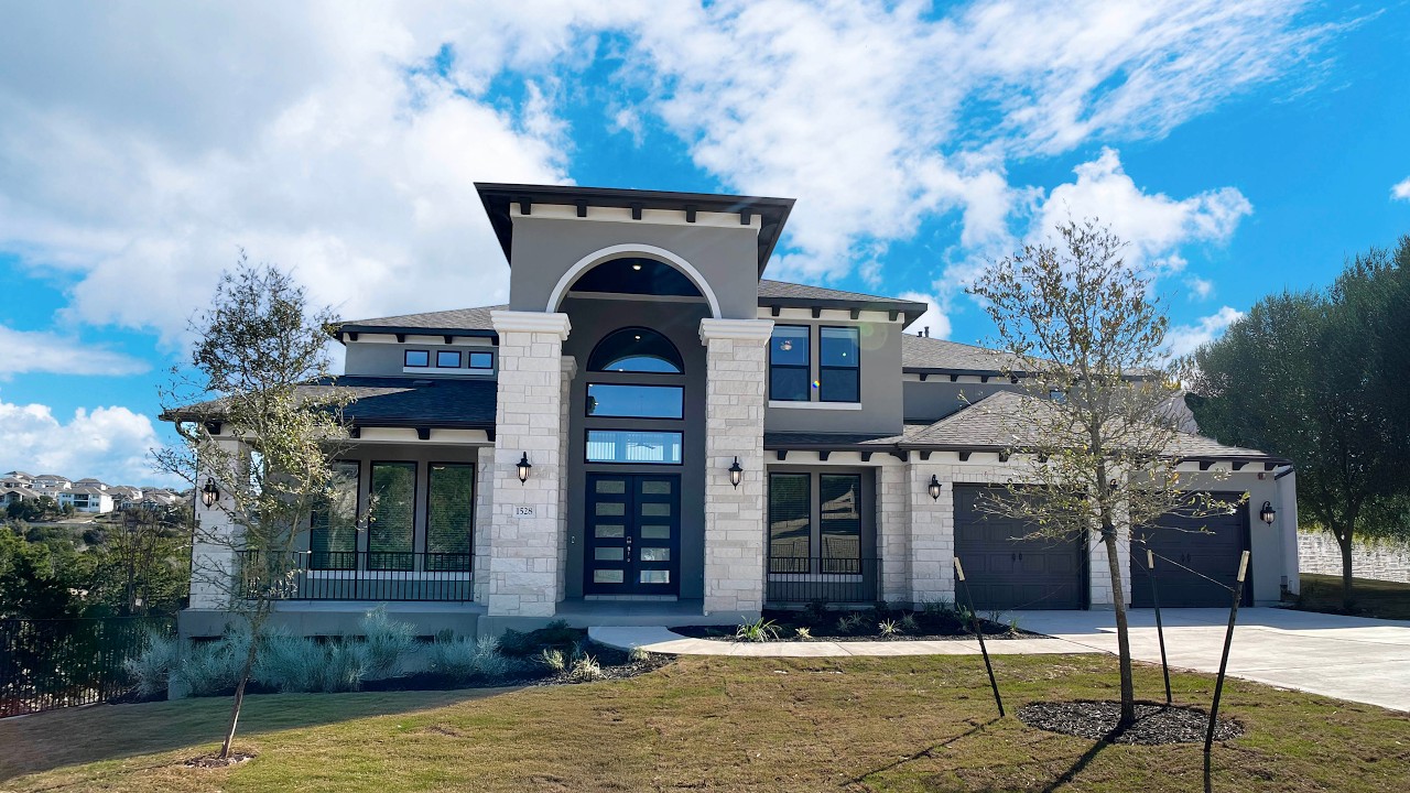 5200+ sq ft Catalina plan with Taylor Morrison in Leander, TX | Travisso | Parkside | Nolina