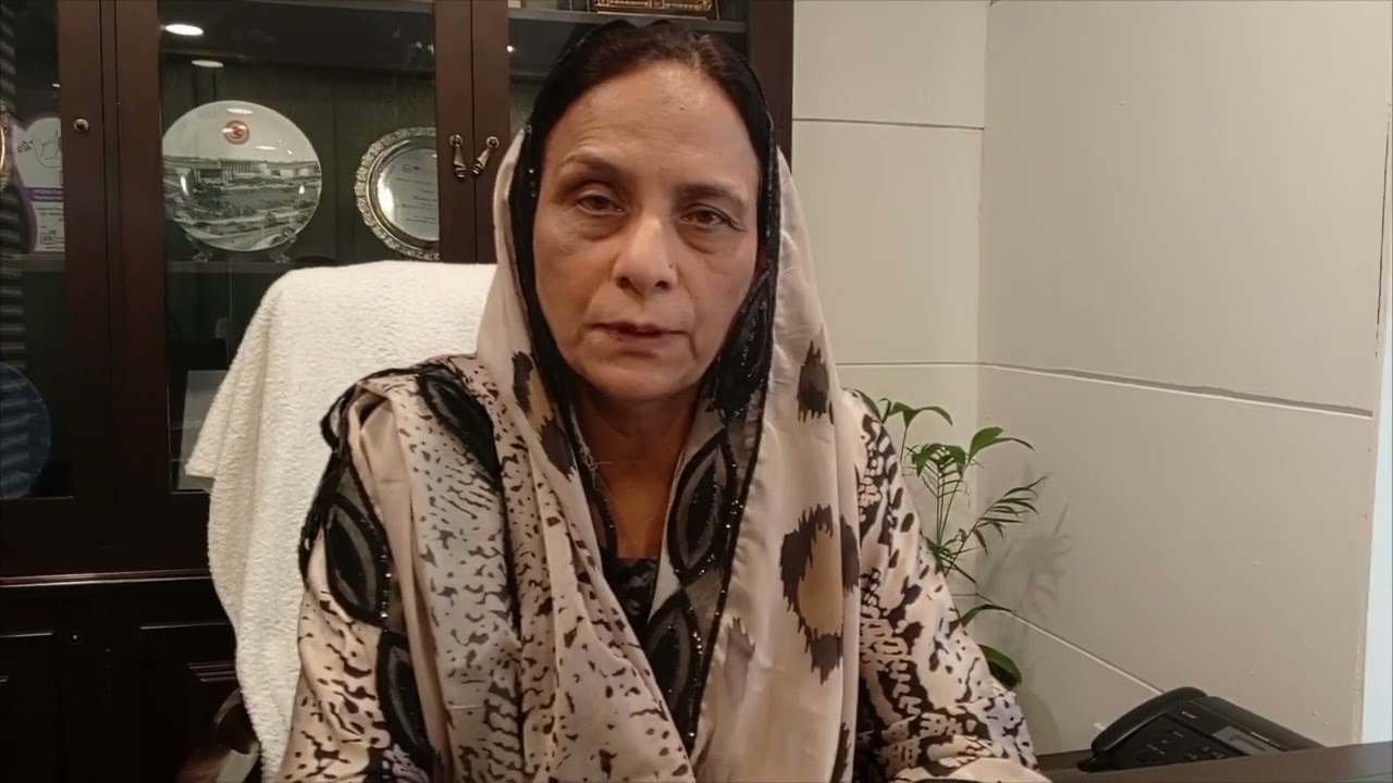 Mna Shahida Rehmani telling update on Css Age limit bill