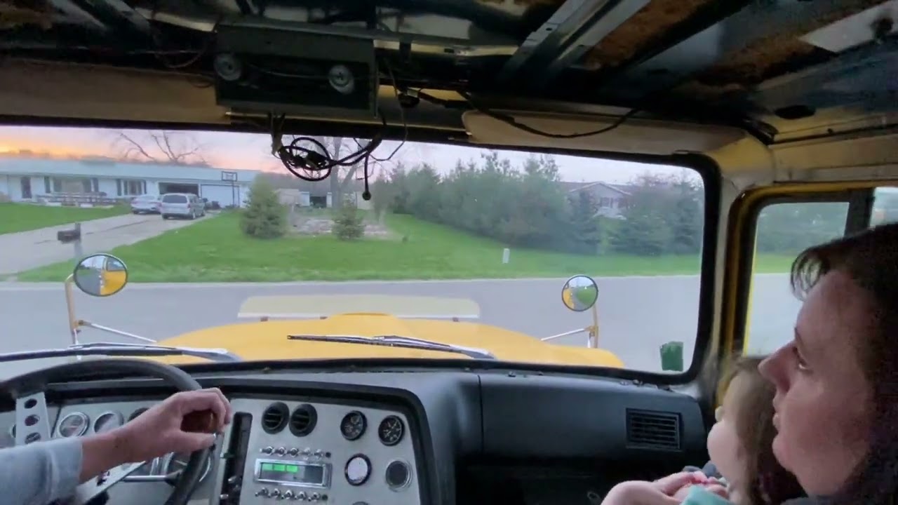 Ford L9000 Episode 25: Driving the L10 Cummins Ford and a lighting walk-around.