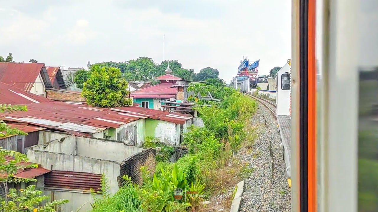 MELINTASI AREA PROYEK MEDAN - BINJAI ! TOILET RIDE KA SRILELAWANGSA !