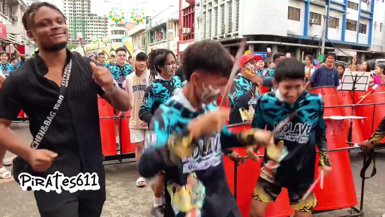 Tribu Molave street dance  Dinagyang 2025 opening salvo.