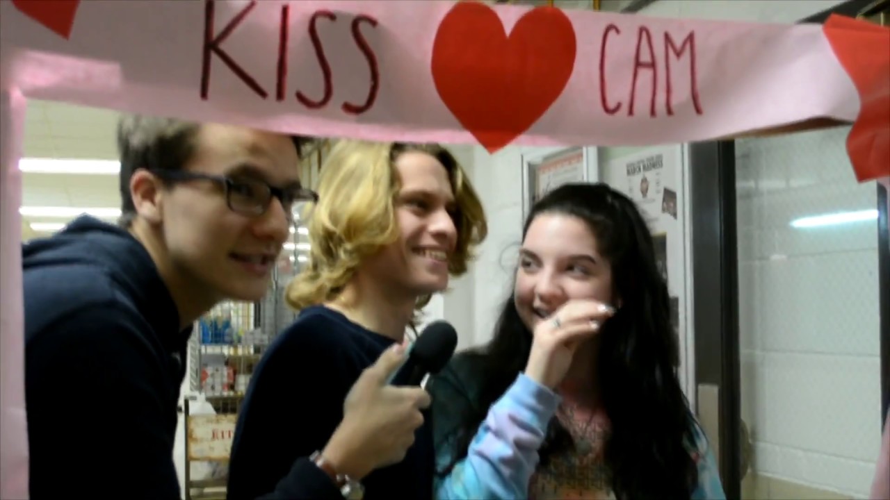 Hinsdale Central's Valentine's Day Kiss Cam