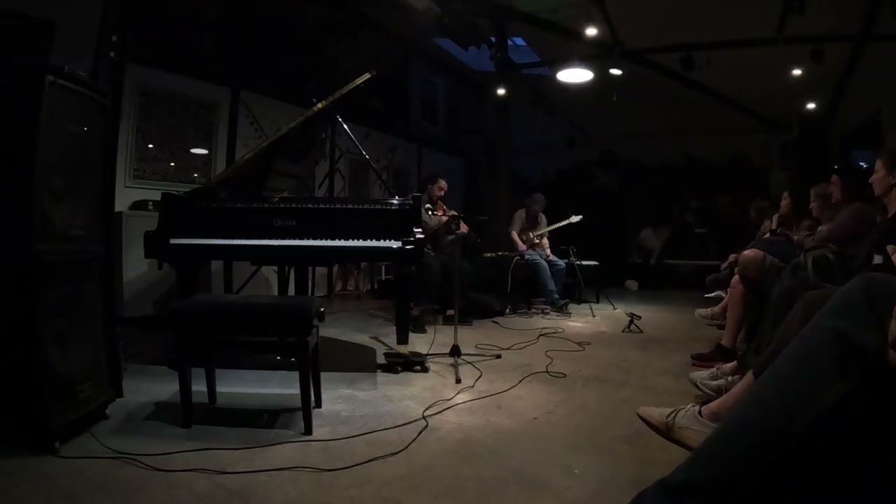Kazuhisa Uchihashi - guitar/daxophone, Patryk Zakrocki - viola Live at Kuhlspot Social  Klub Berlin