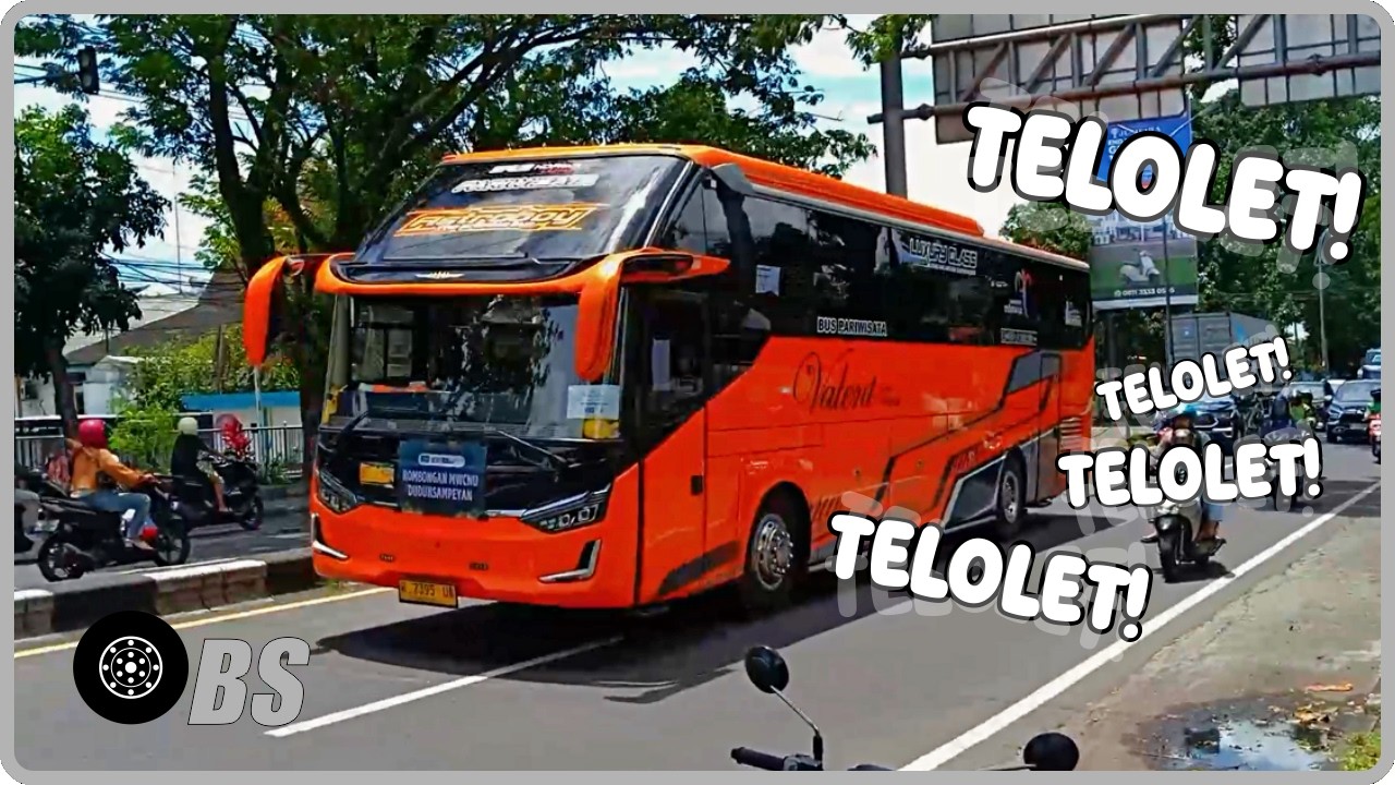 Final Salute from Tour Buses After the 1st Century NU Anniv.