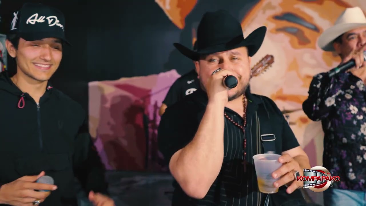 SE LES PELO BALTAZAR ( En vivo ) - Mario El Cachorro Delgado & Las Voces Del Rancho 