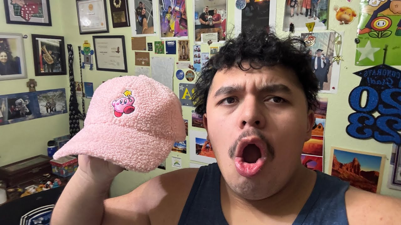 Showing you all my hats !!