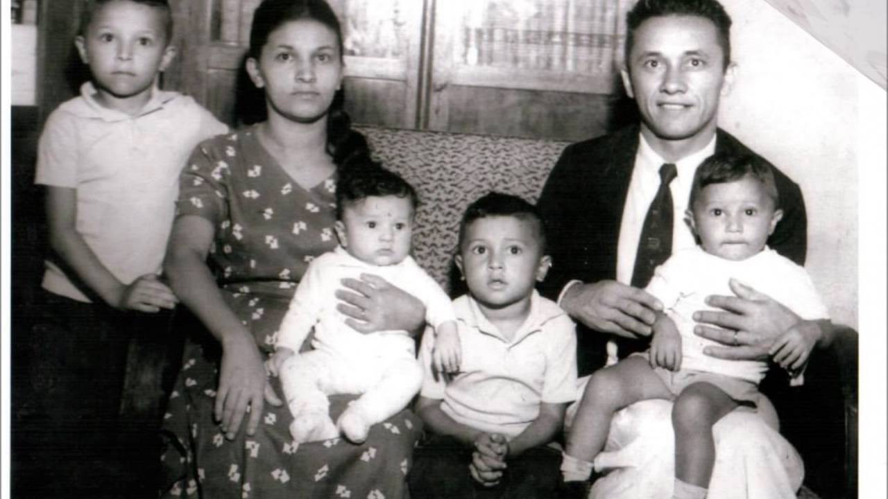 80 anos da Igreja Evangélica Assembleia de Deus em Teresina-PI - Vídeo documentário histórico.