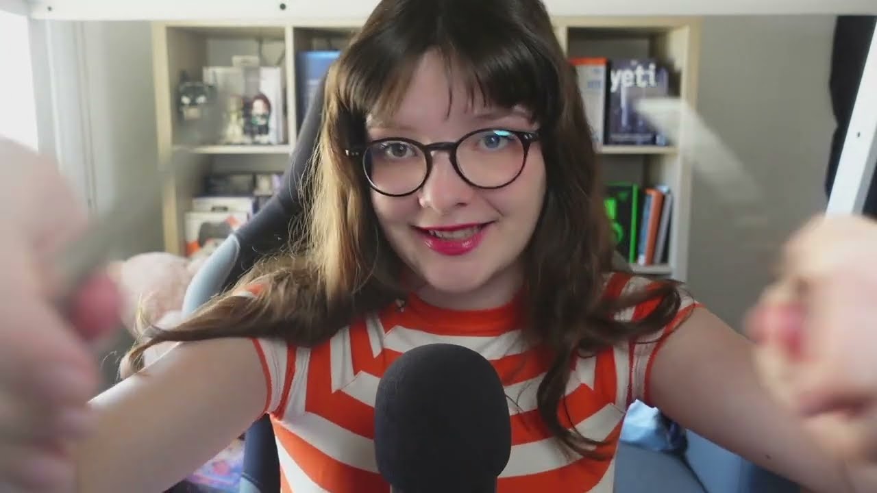 🧡[ASMR] TU peluquera ANTIPATICA te corta el pelo - parte 3 🧡