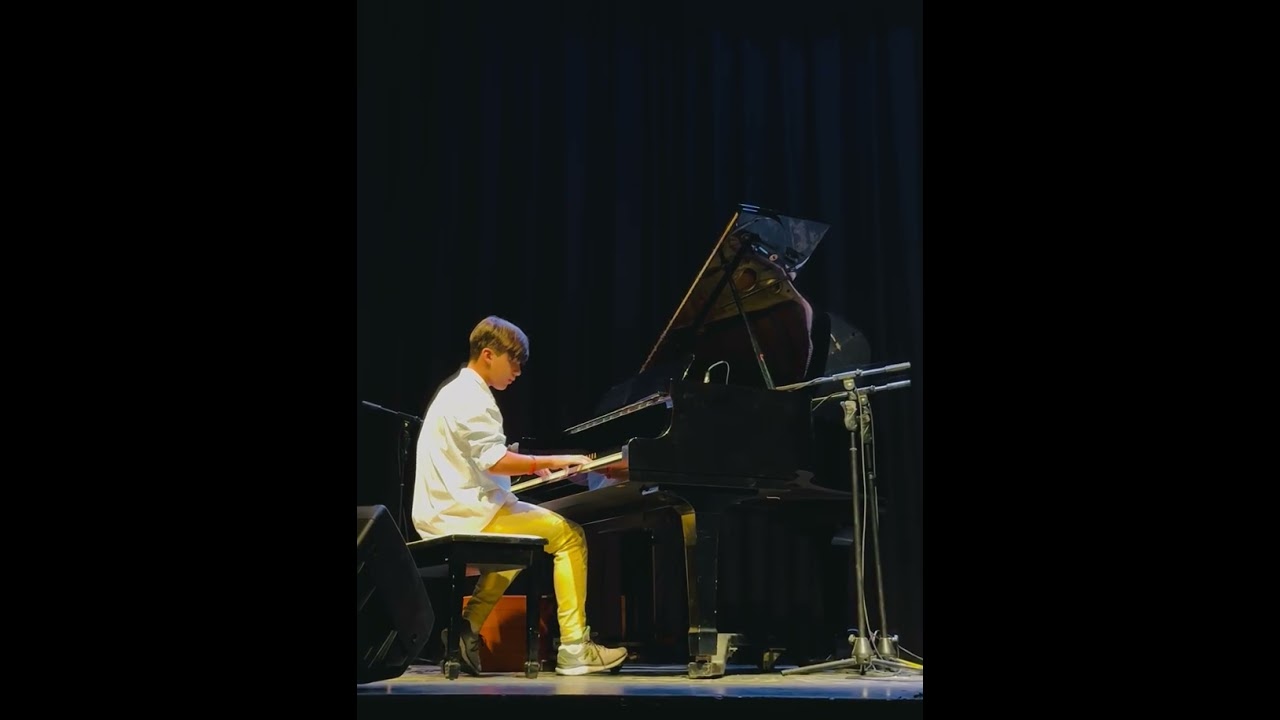 #Summer#Vivaldi#Piano Por Baltazar Domínguez Risso Patron🎹☀️