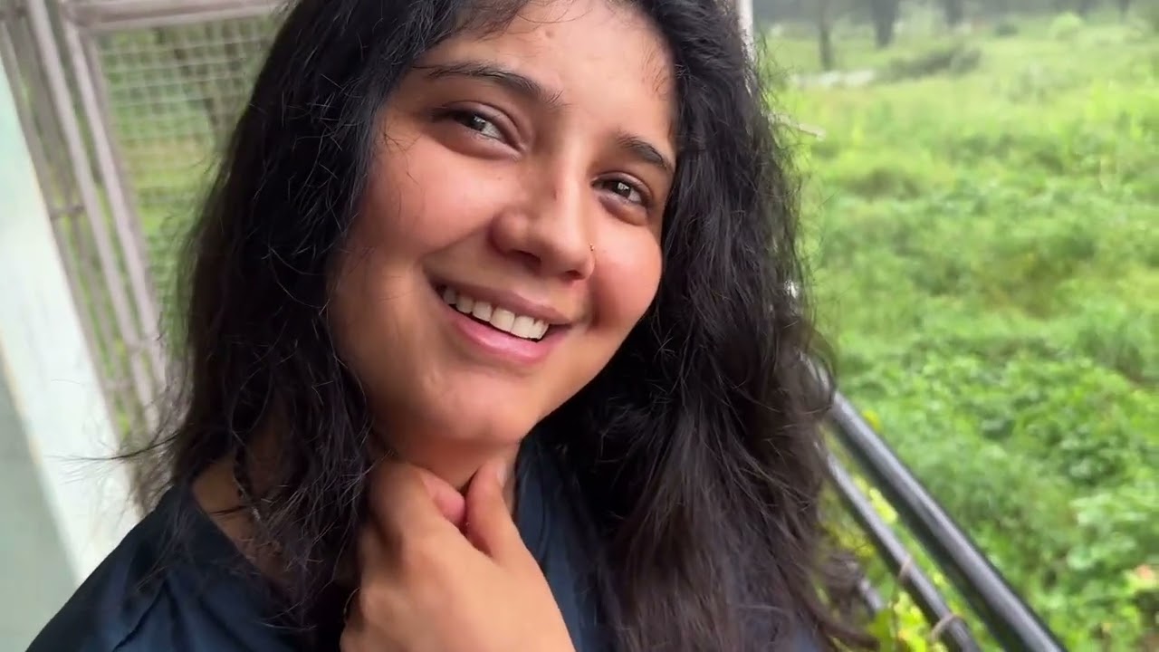 Natural Beauty 😍 Purani Rupali yaad aa gai ❤️