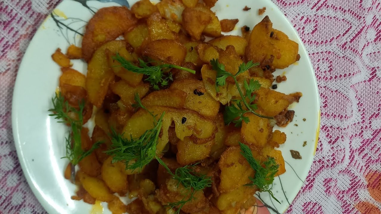 Crispy // aloo // recipe 😋 👌🏻 asbismillhakichan 