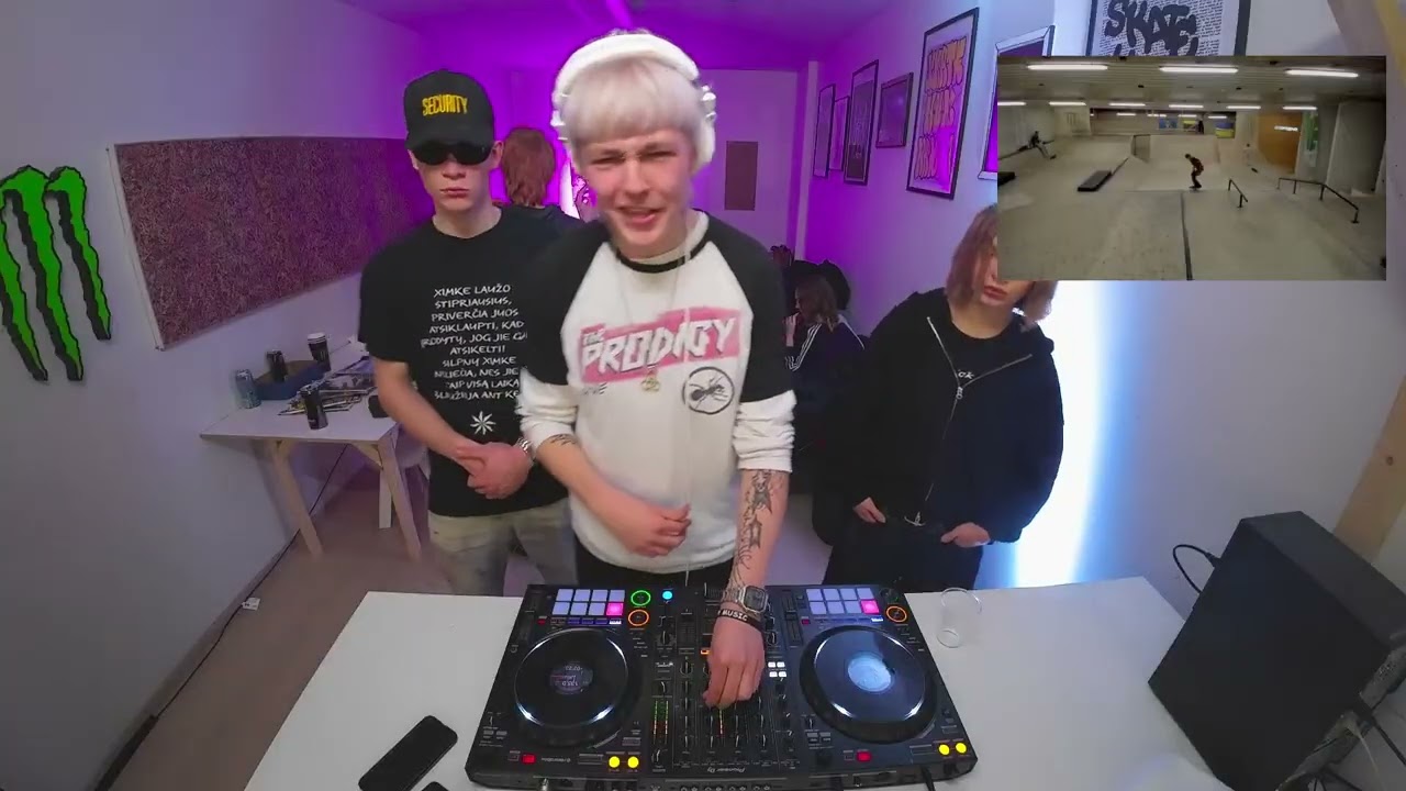 DJ KOMPAZIJA// Skate Hub Radio - November 11th