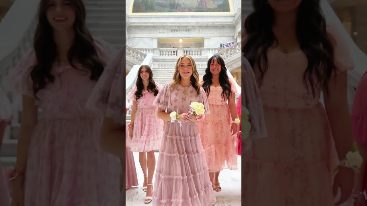 the perfect prom dress = an Ivy City dress, of course!! 🥰💖✨ 