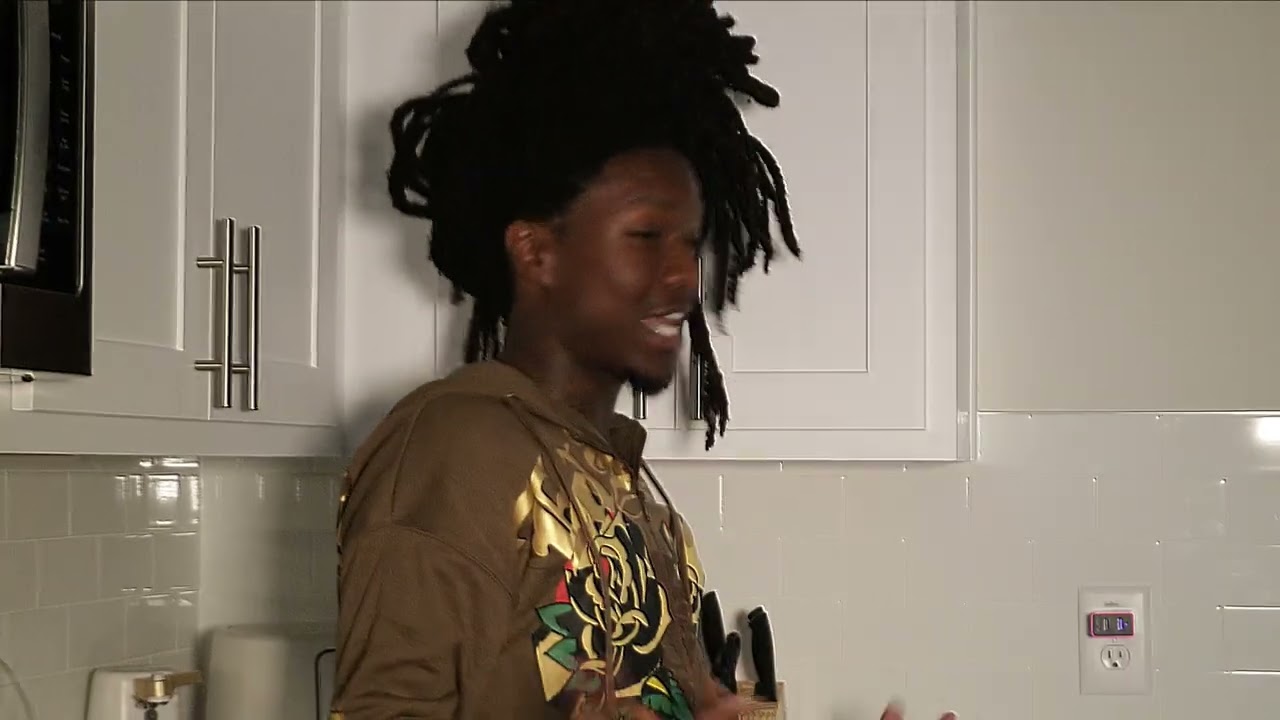 Zeeko Shine - Bank Mindset (Official Music Video)
