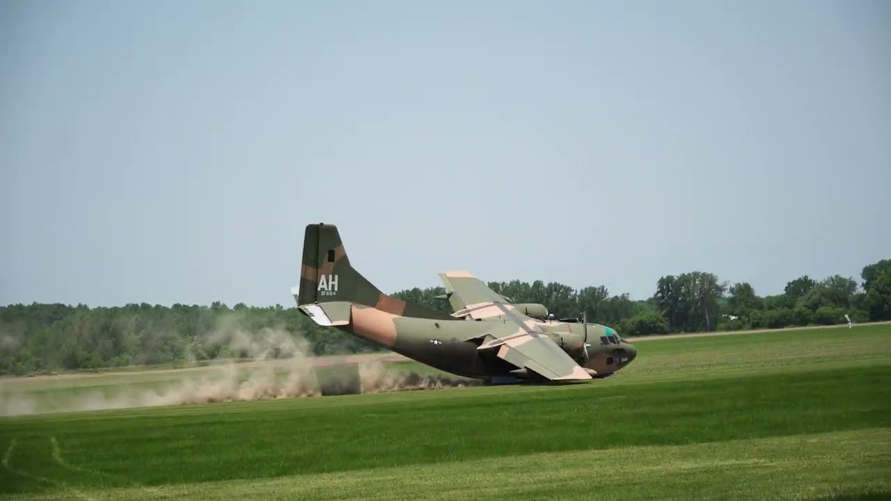 Amazing skilled pilot lands C-123 in heavy cross wind. 4k video