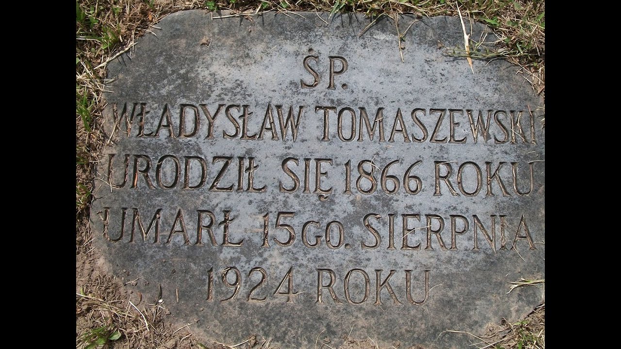 Brian Tomaszewski describes the grave of Władysław Tomaszewski (8 November 2020)