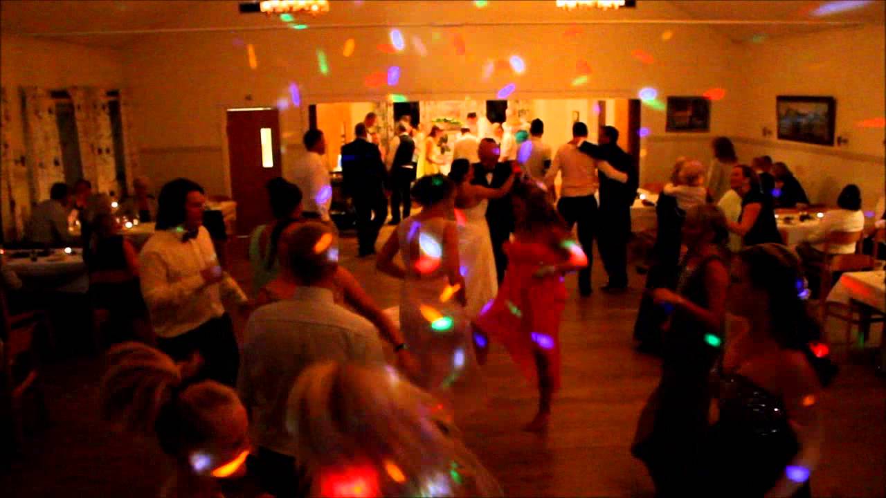 Therese & Christoffers bröllop i Vollsjö midsommardag  2013