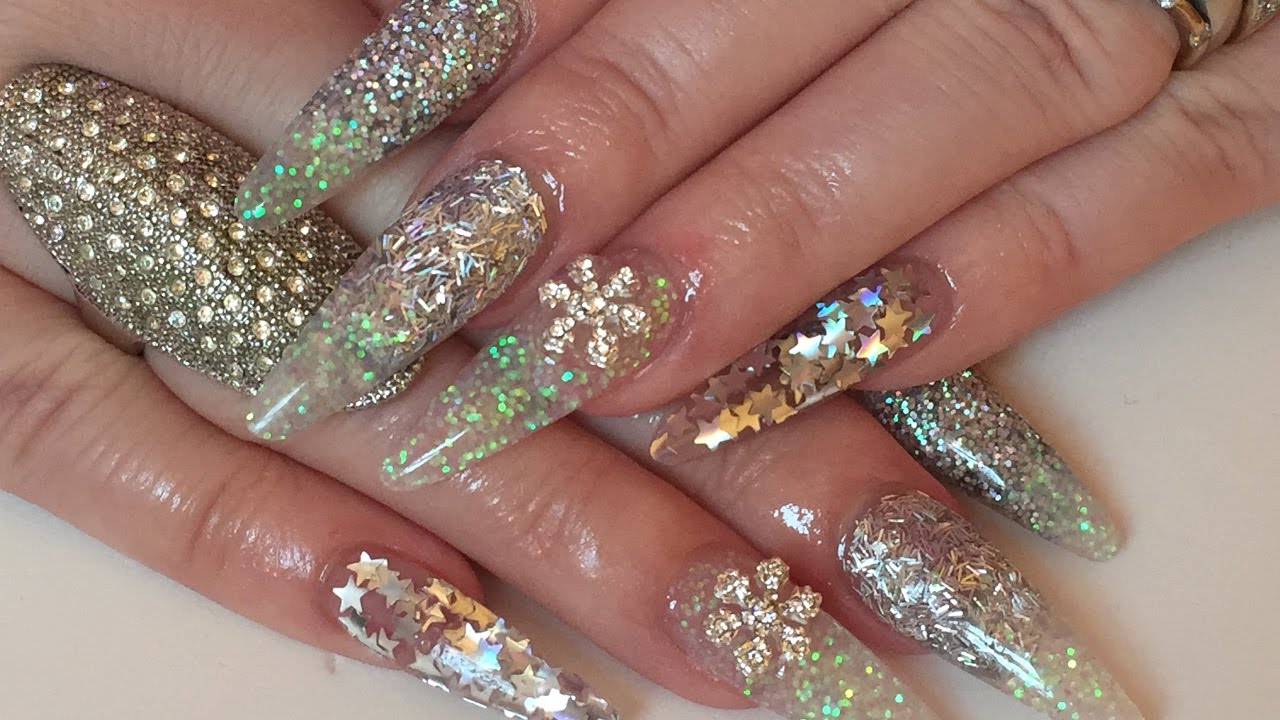 Acrylic Nails sculpted and Silver - plus Sun2 uv led lamp review