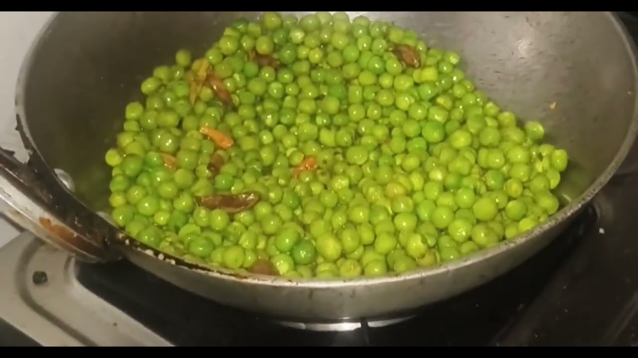 #pea kachori#delicious#vlog and food