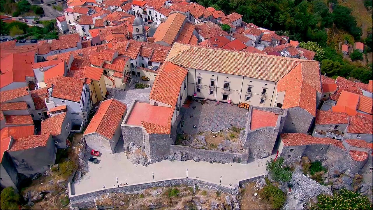 Aieta (Cosenza) - Borgo tra i 27 classificati 