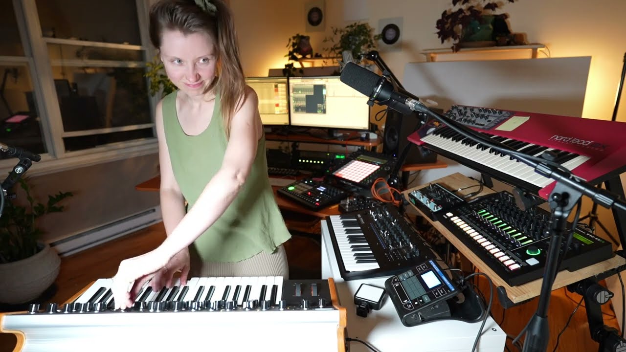 Jam (no talking) Moog Subsequent 37, Nord Lead 2x, Korg Minilogue XD, sm7db, AbletonLive
