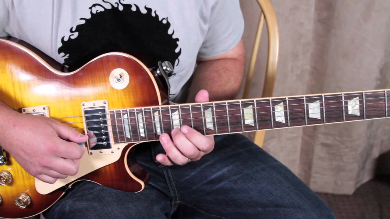 How to Play the First Solo on Guitar - Guitar Lessons -