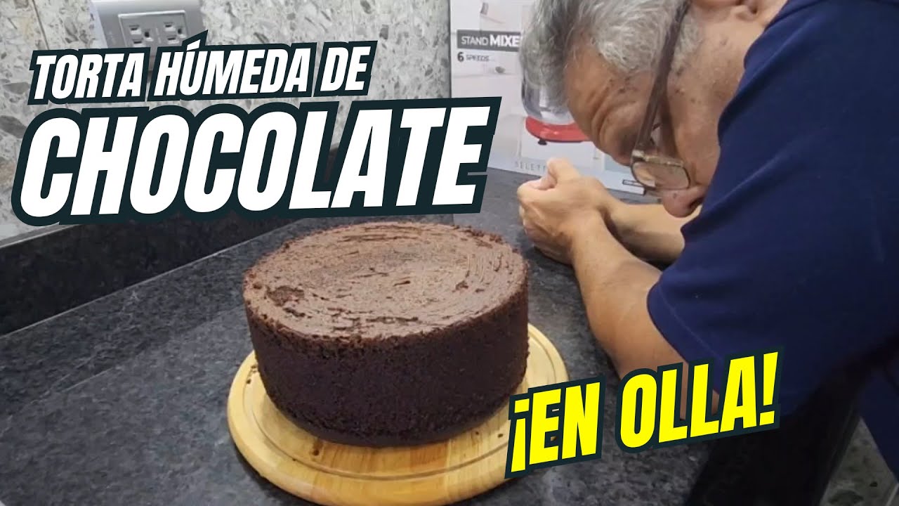 Torta húmeda de chocolate en olla