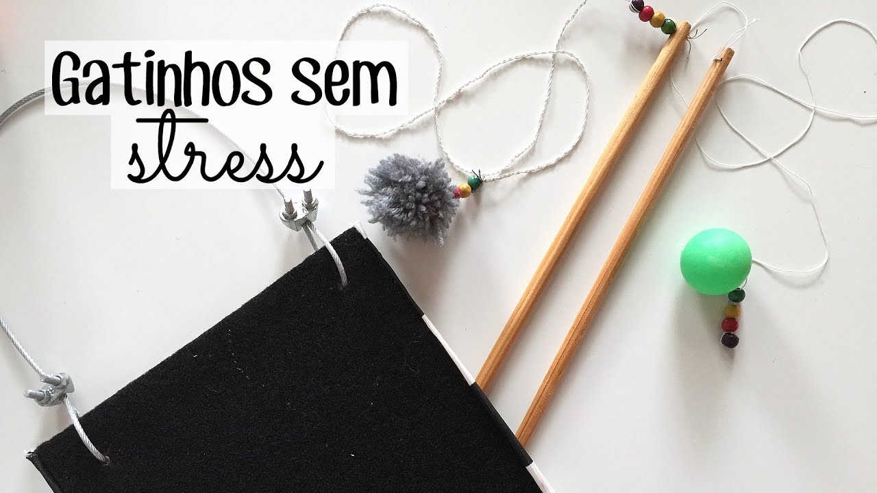 COMOEUFIZ: Arranhador e brinquedos pra gato #VEDA18