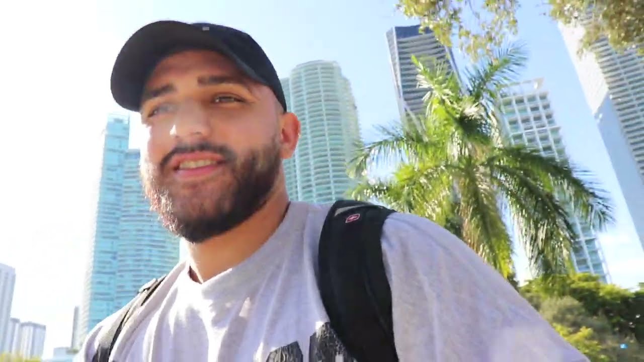 WHY I MOVED FROM CHICAGO TO MIAMI