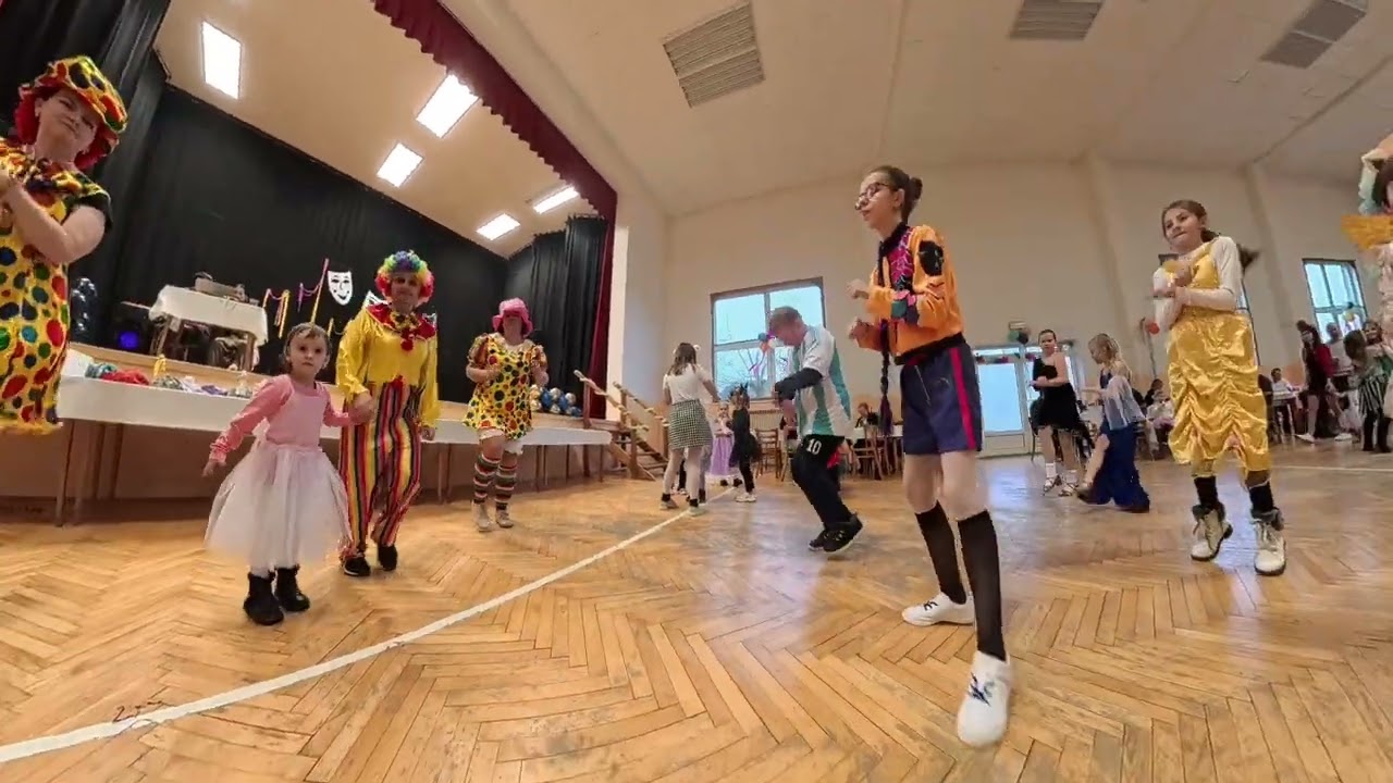 Karneval Nedakonice   5   zábava
