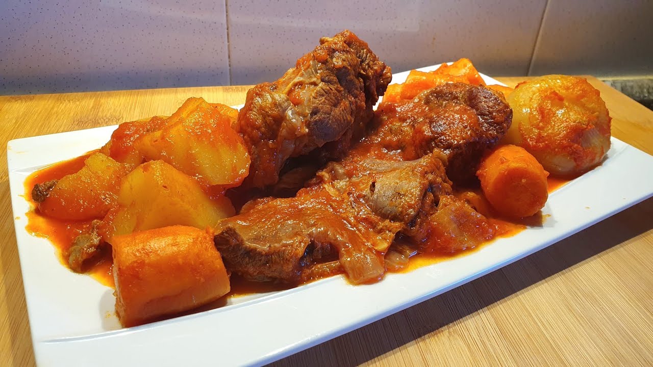 Receta fácil de Estofado de Ternera con tomate - ✅ Zancarrón en olla express