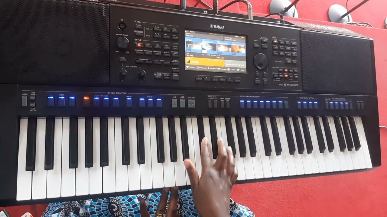 The numbering system  piano Key F#