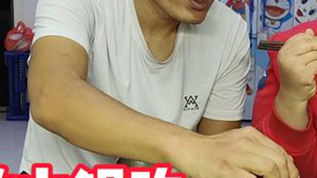 香菜丸子火锅，又麻又辣吃的浑身冒汗