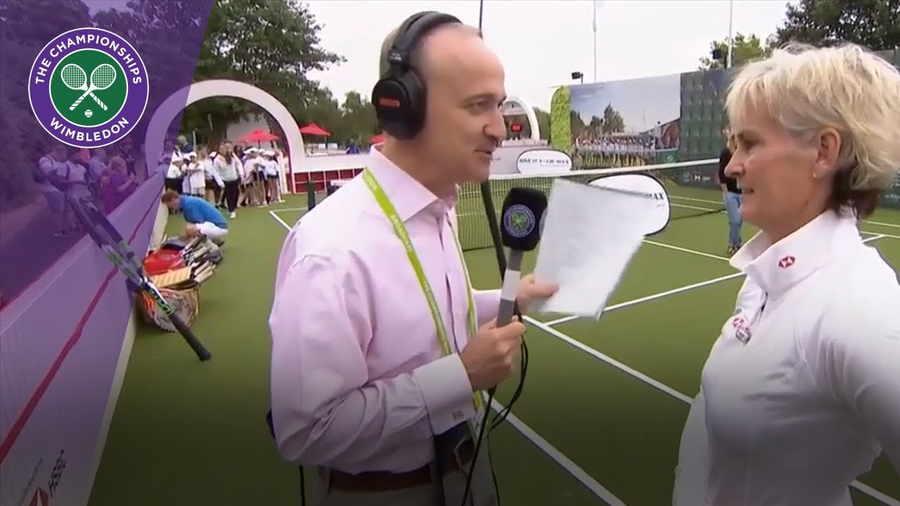 Judy Murray coaching on HSBC's Court 20!